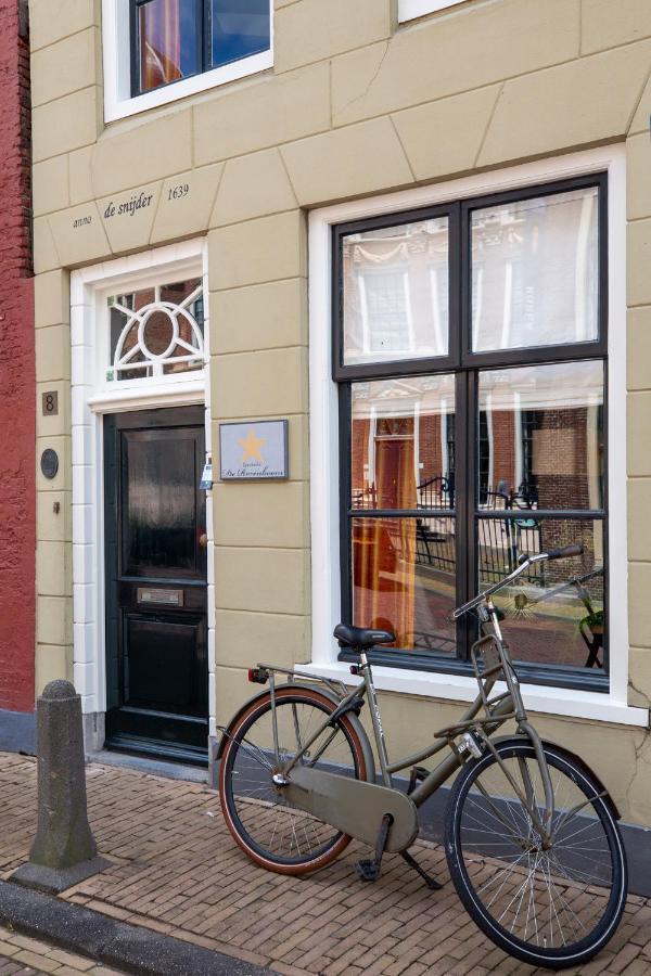 Erfgoed House De Rozenboom Appartement Leeuwarden